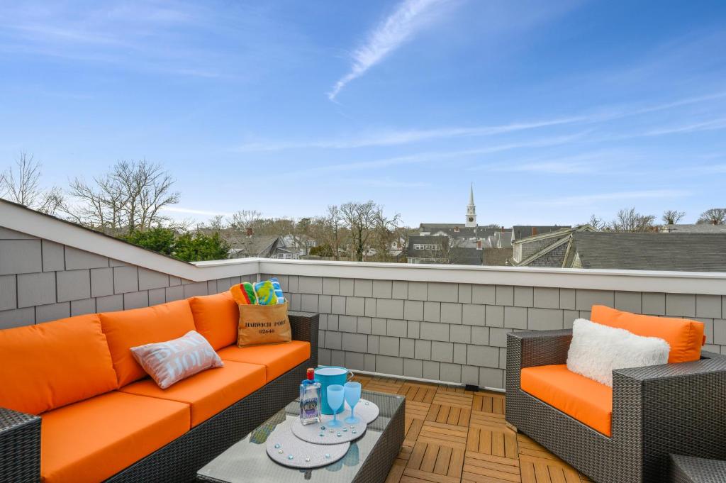 557 Route 28, Unit 204, Harwich Port Cape Cod - - Beach Therapy, Harwich Port