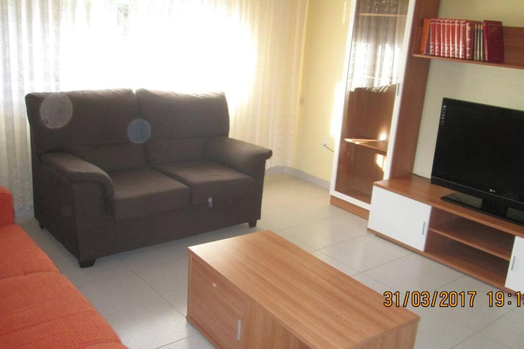 EXCELENTE APARTAMENTO CON VISTAS AL MAR 6 PLAZAS - 1