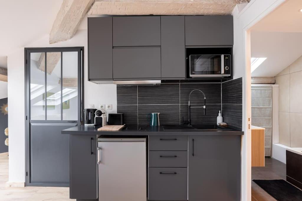 Appartement sous les toits 5 min du palais à pied - 4