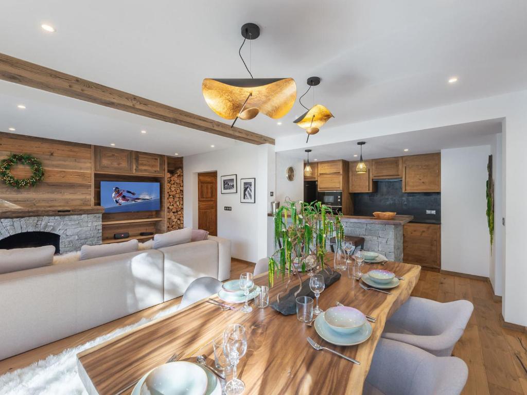 Appartement de charme avec cheminée et balcon ensoleillé à Courchevel - FR-1-564-84 - 4