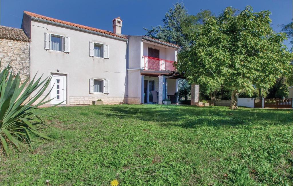 Apartments with a parking space Medulin - 20735, Medulin