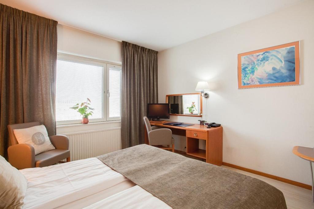 Best Western Capital Hotel Photo 8