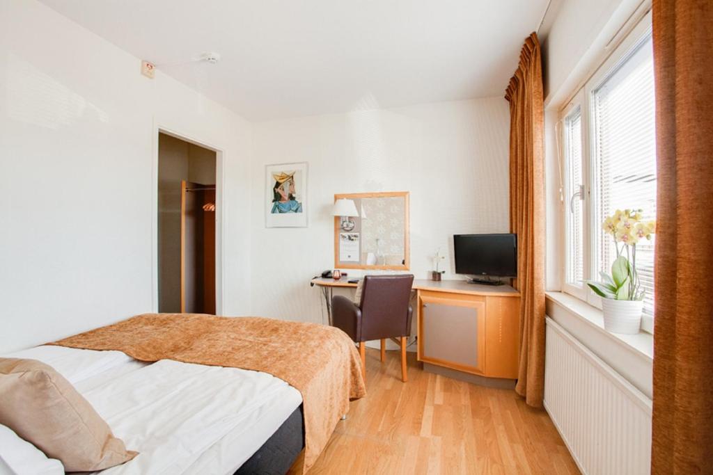 Best Western Capital Hotel Photo 10