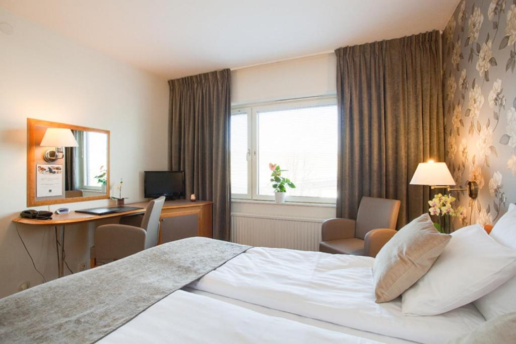 Best Western Capital Hotel Photo 23