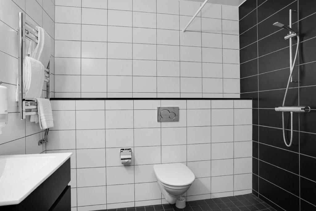 Best Western Capital Hotel Photo 36