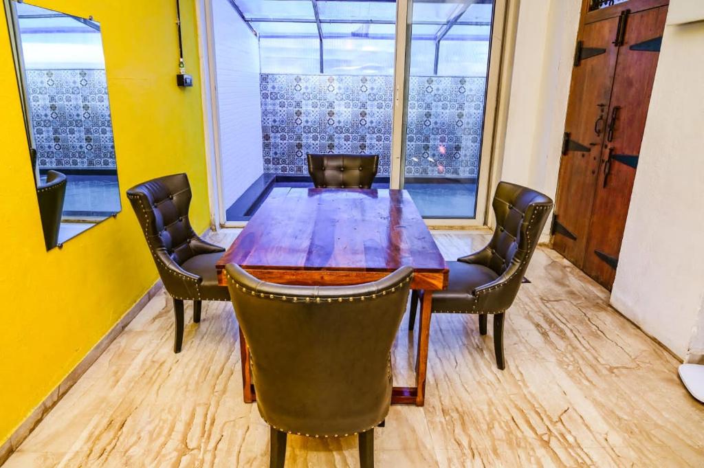 Dev1villa photo