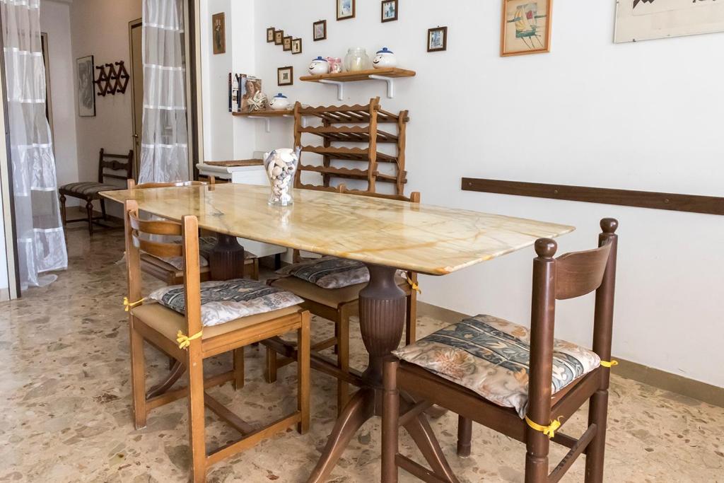 M340 - Marcelli, accogliente trilocale fronte mare con balcone - 5