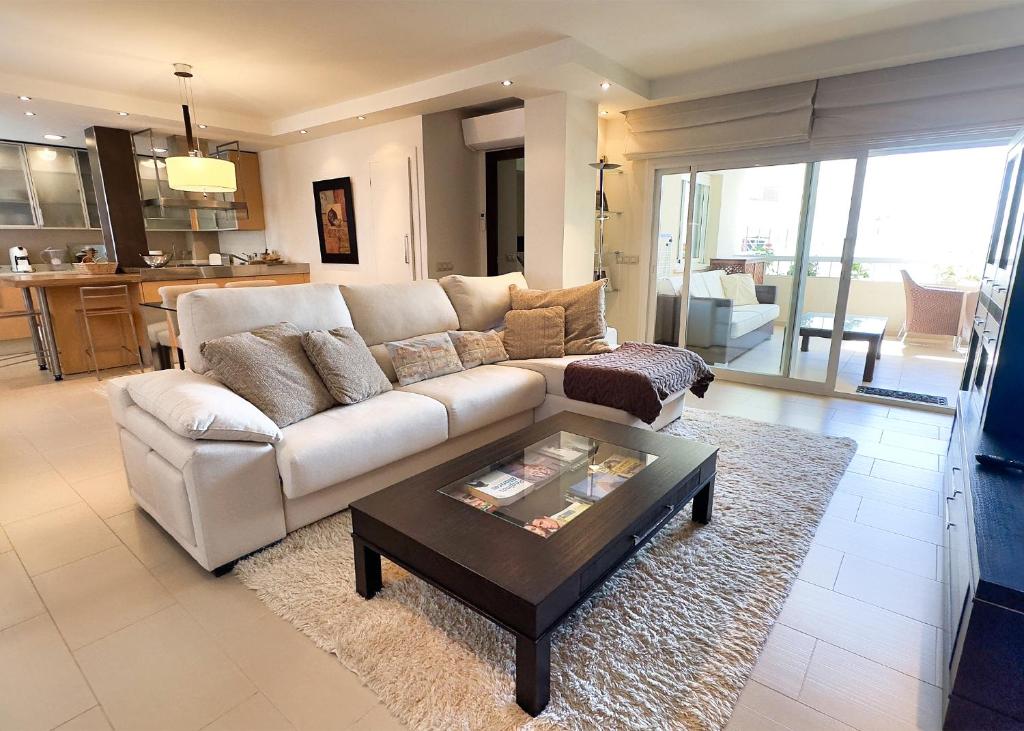 Magnificent One Bedroom Apartment in Marbella Center - 1