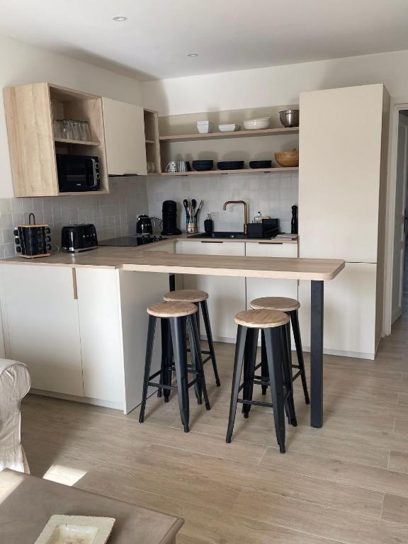 Duplex place des lices, Saint Tropez