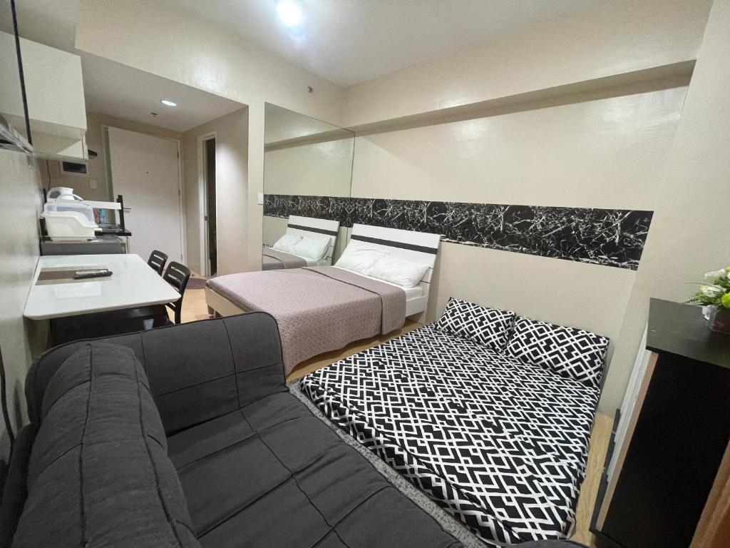 Sunvida Tower across SM City Cebu photo
