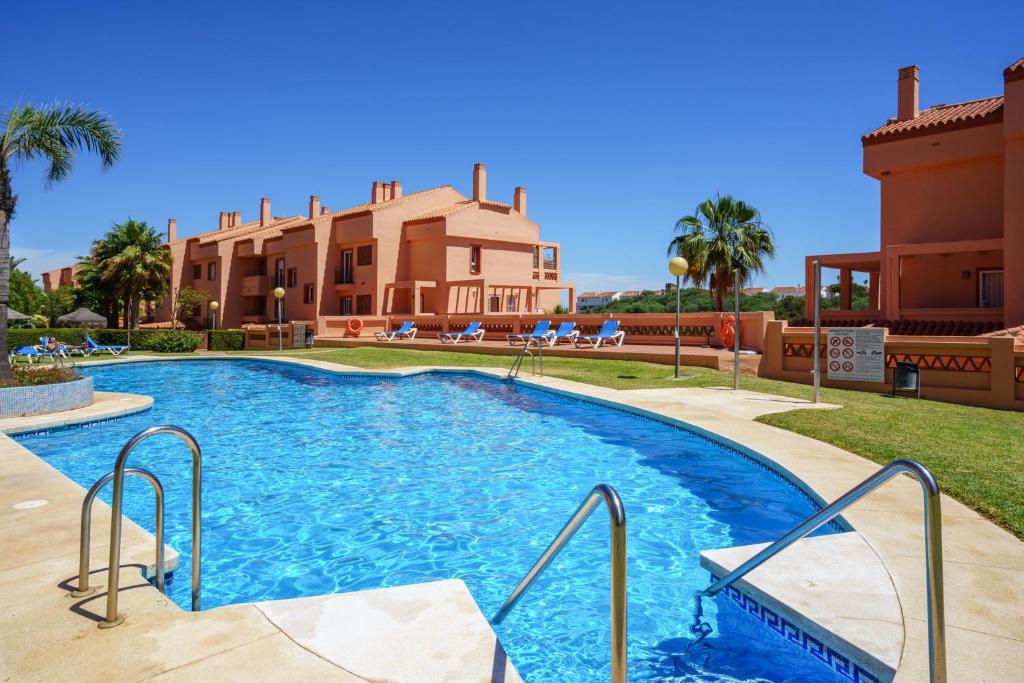 El Faro beach close apartment with pool by Costarentals - Ref 177, Mijas Costa