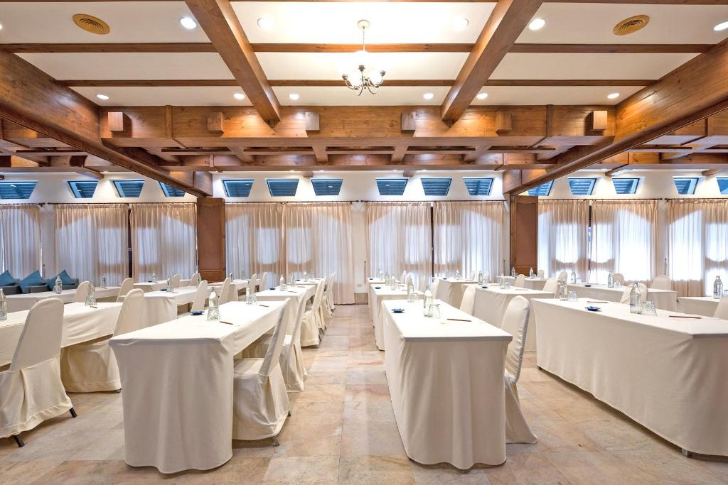 Meeting room / ballrooms