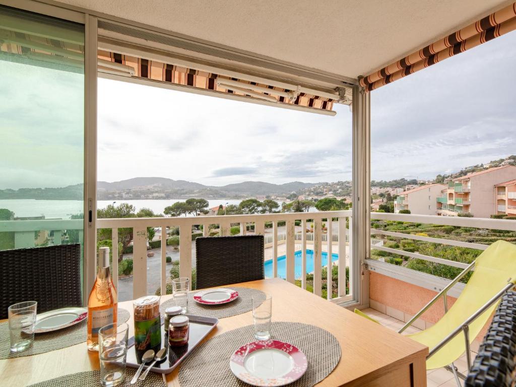 Apartment Les Coraux by Interhome - 2