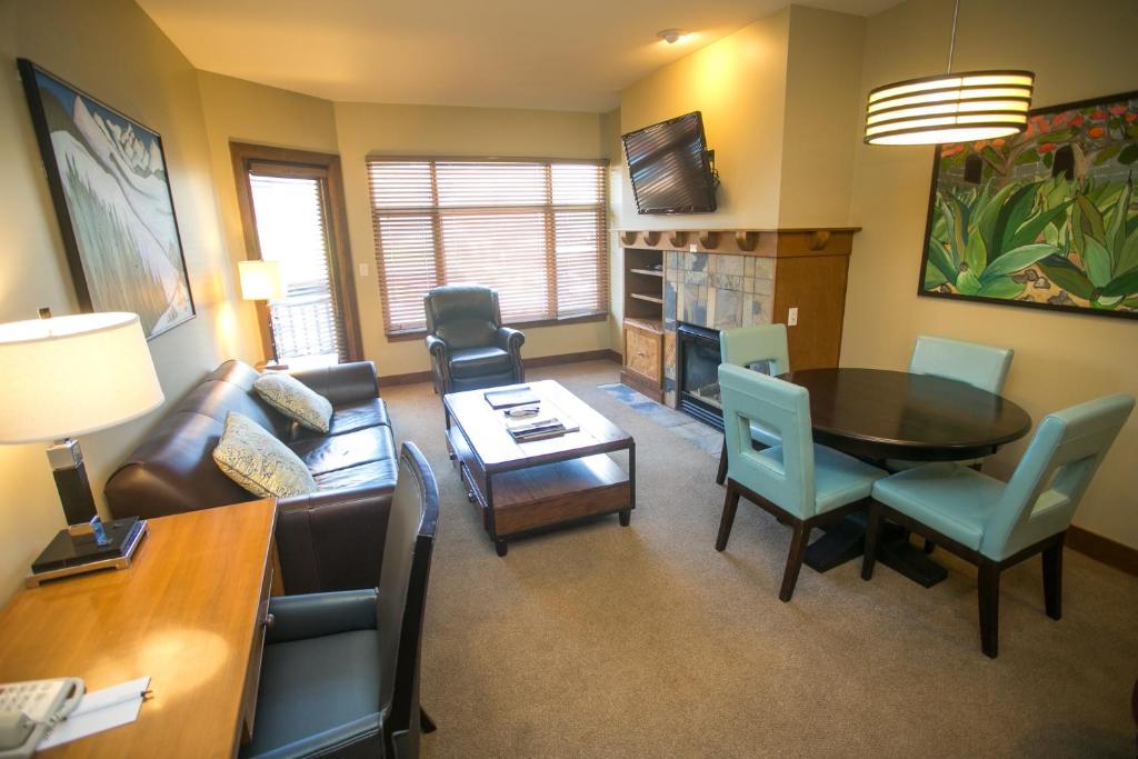 Fully Equipped in the Heart of Canyons Village, Park City