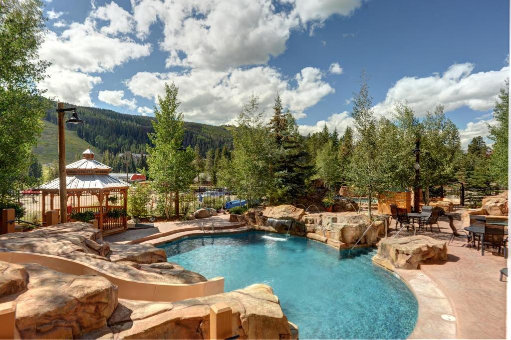 Springs 8831, Keystone