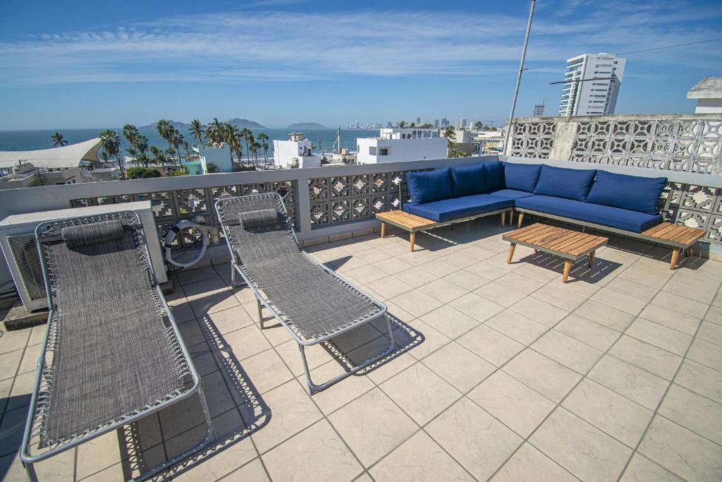 New Vacation Rental! Casa Mariposa 2 blocks from the Beach in Mazatlán