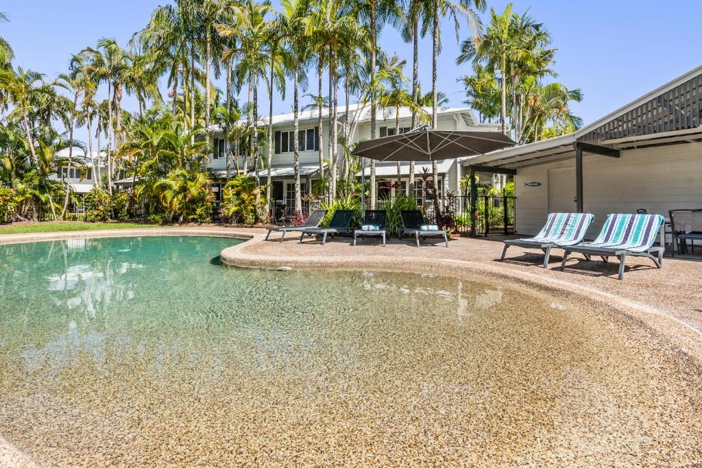 Coco Bay Resort photo