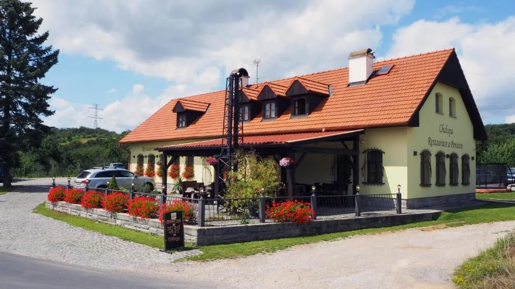 Restaurace a pension Chalupa, hotel a Hlásná Třebaň