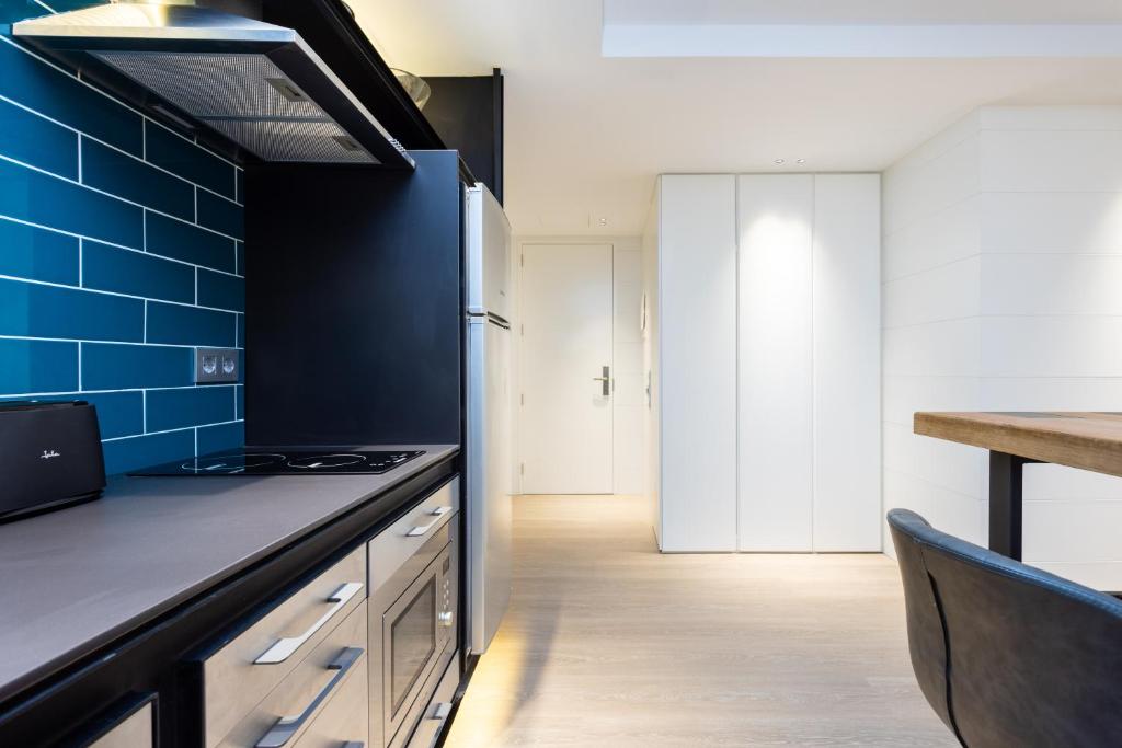 Home2Book Elegant Apartment Santa Cruz Center - 5