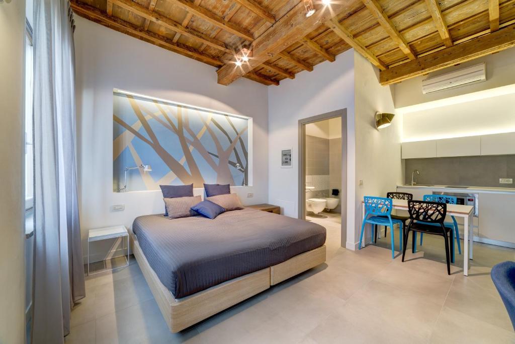 Palazzo Mannaioni Suites — Hotel in Florence