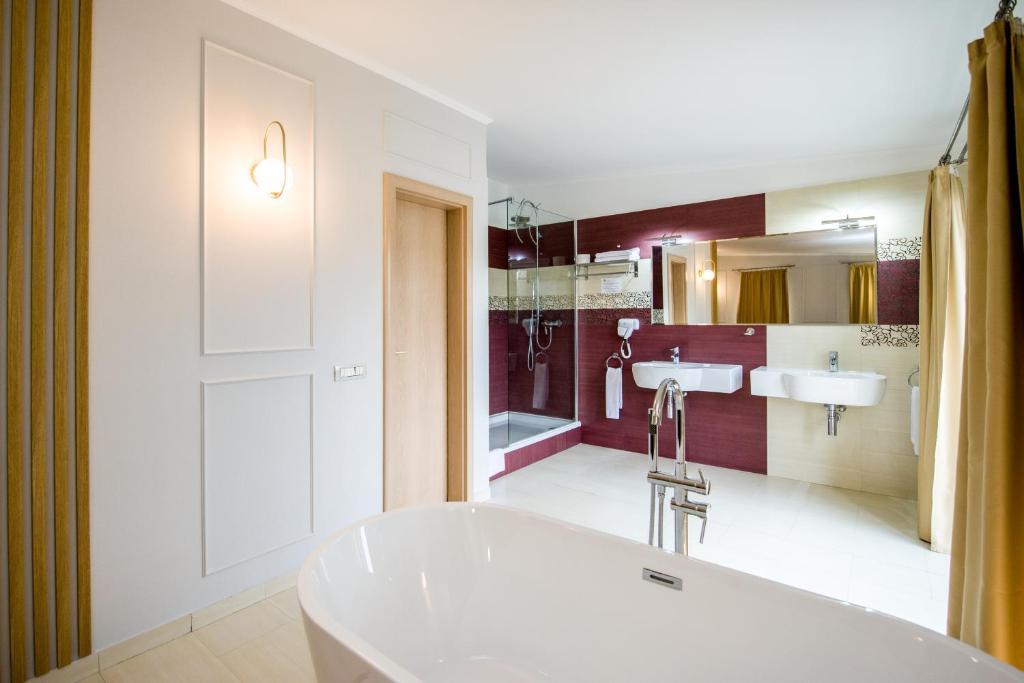 Hotel Ramina photo