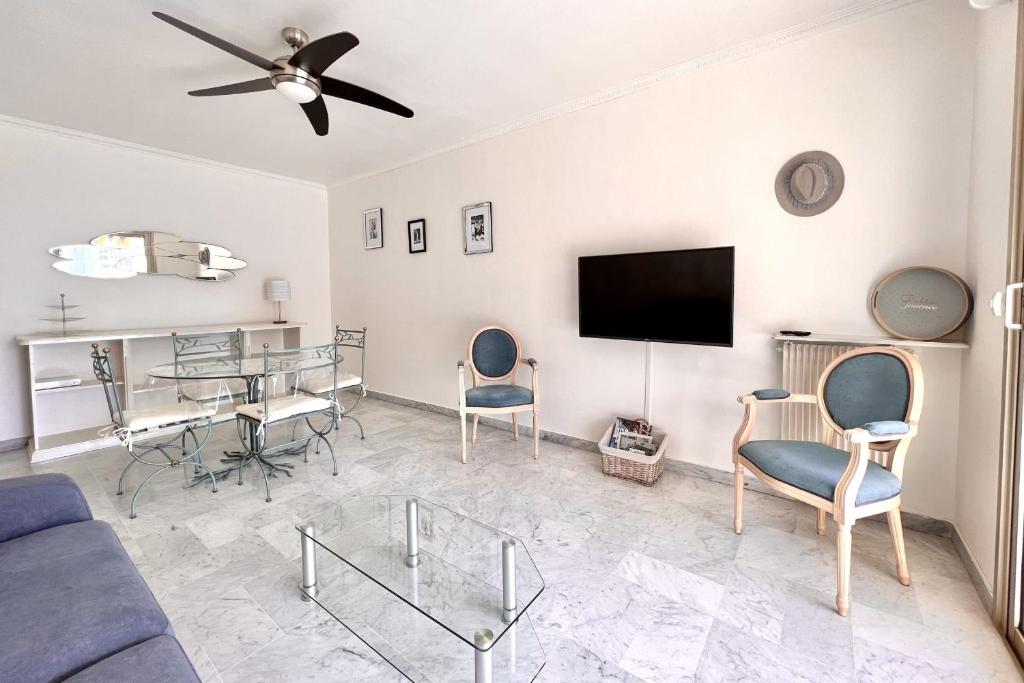 Spacious & refined apt with large terrace Wifi, Cannes