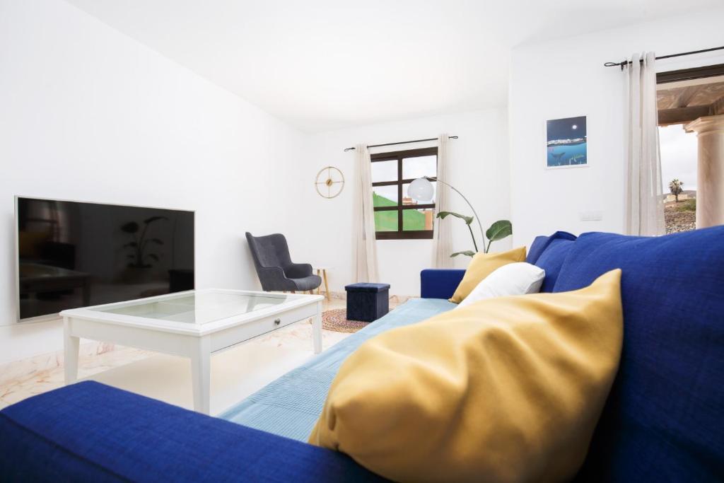 House - Sleeps 6 - Pool - Pet friendly - 5