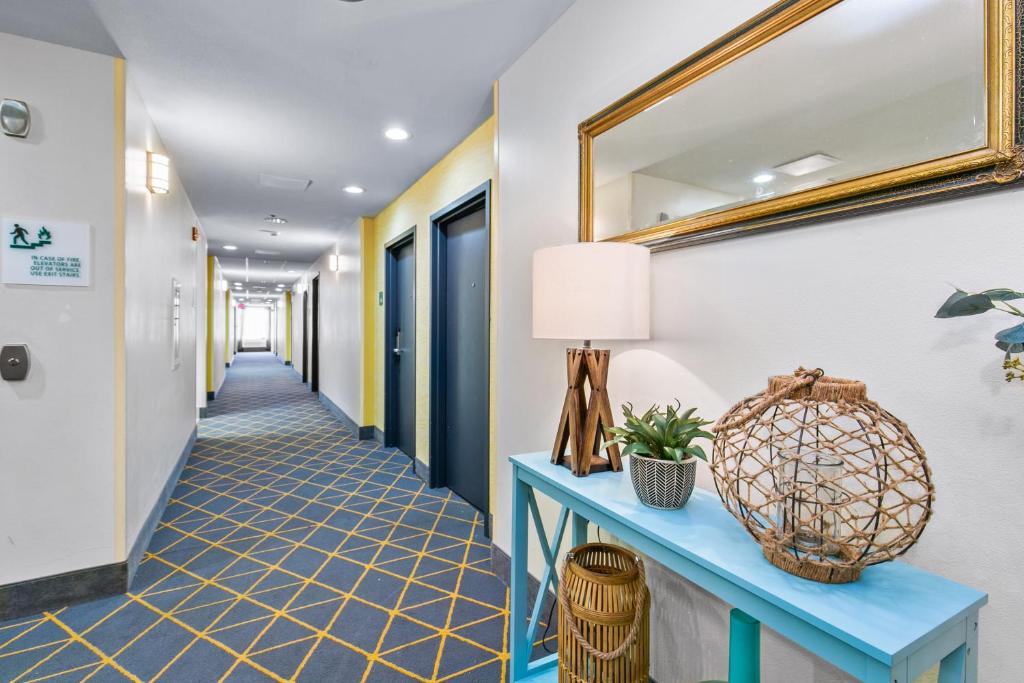 Holiday Inn Express Hotel & Suites Lucedale photo