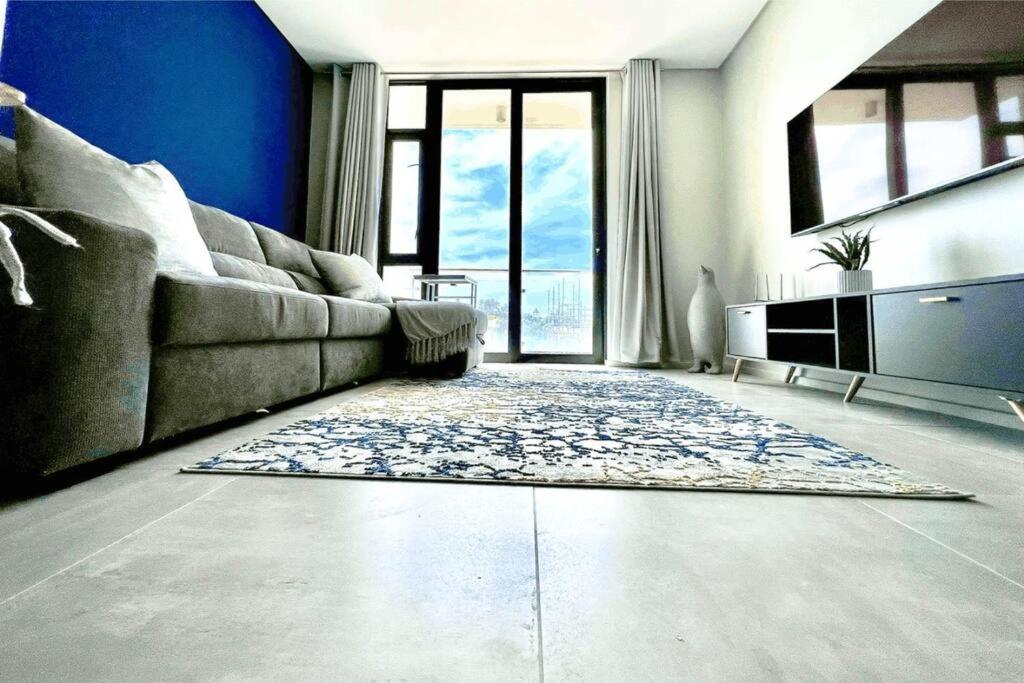 The Penguin Cove, Summerstrand