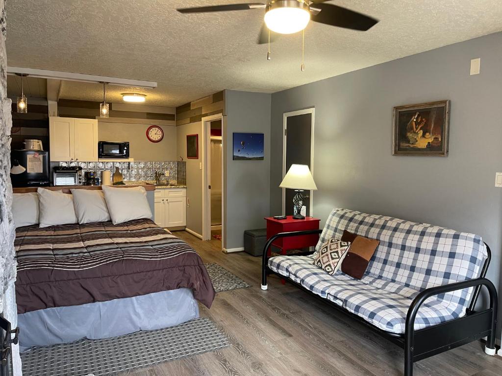 Riverbend 8 Efficiency, Red River