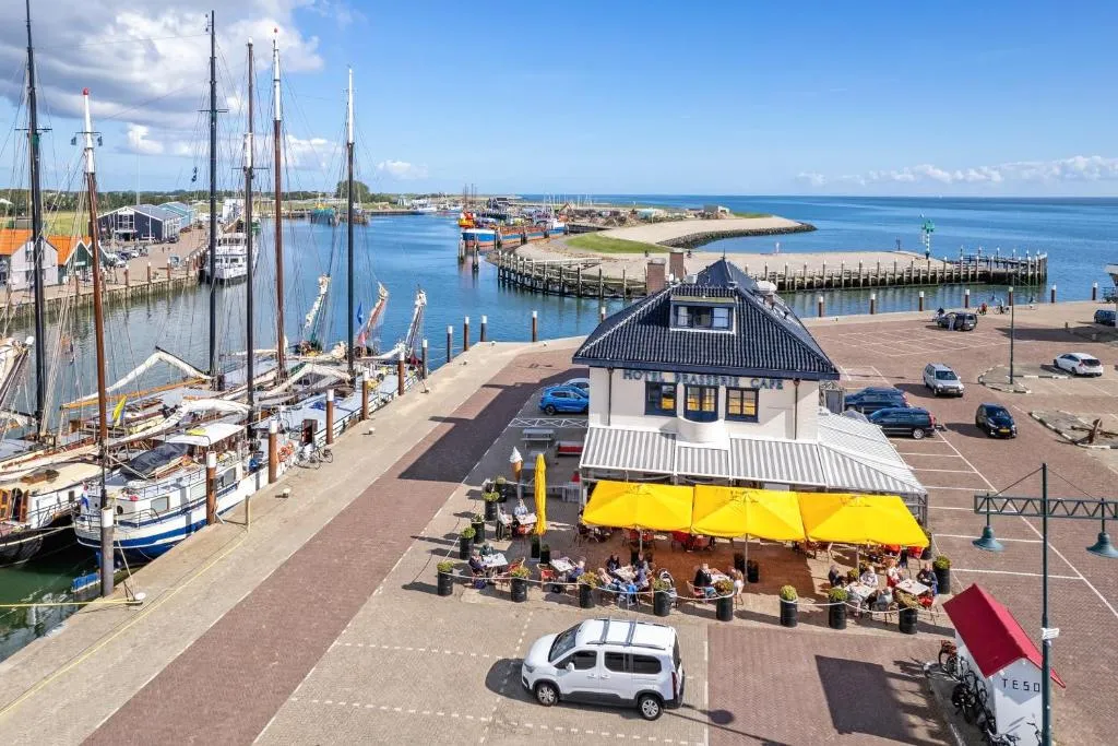 Havenhotel At Sea Texel, Hotel in Oudeschild