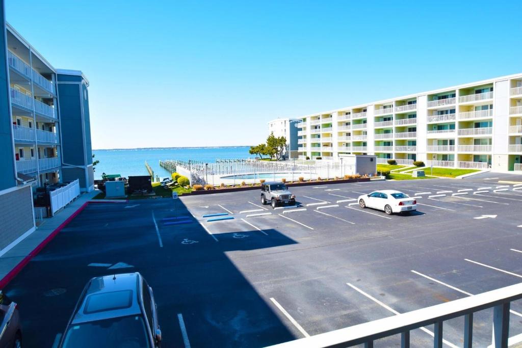 Thunder Island 112C Condo photo