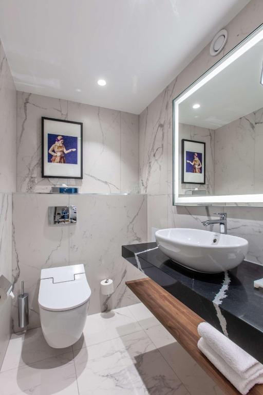 ห้องน้ำ