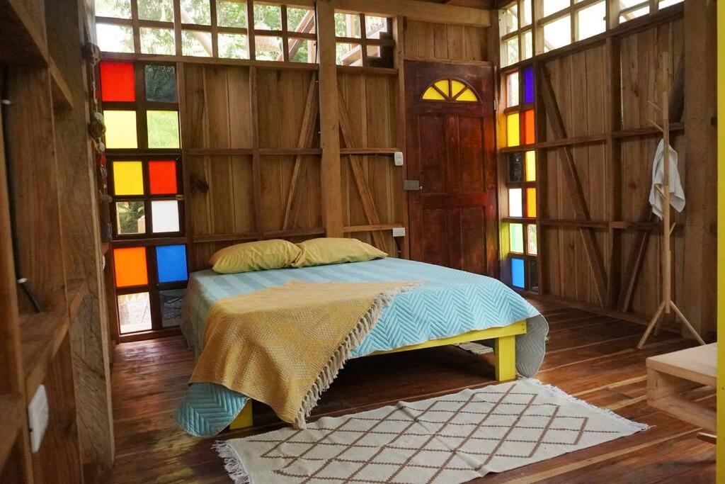 La Chascona, Puerto Viejo