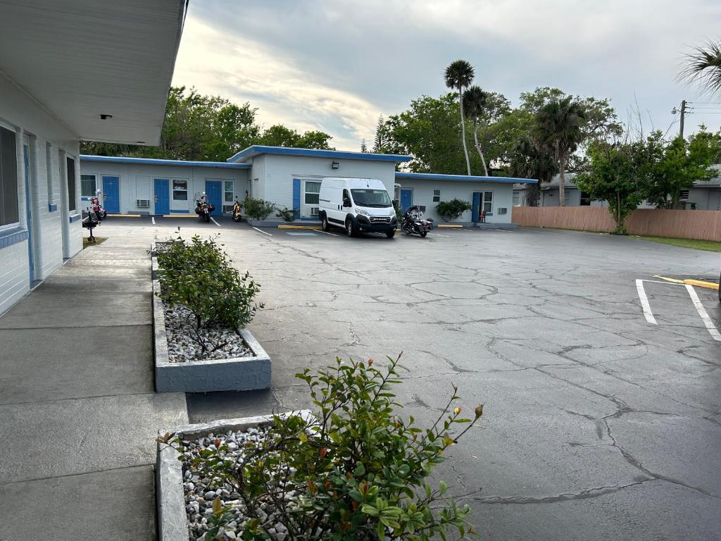 Sunshine Inn of Daytona Beach photo