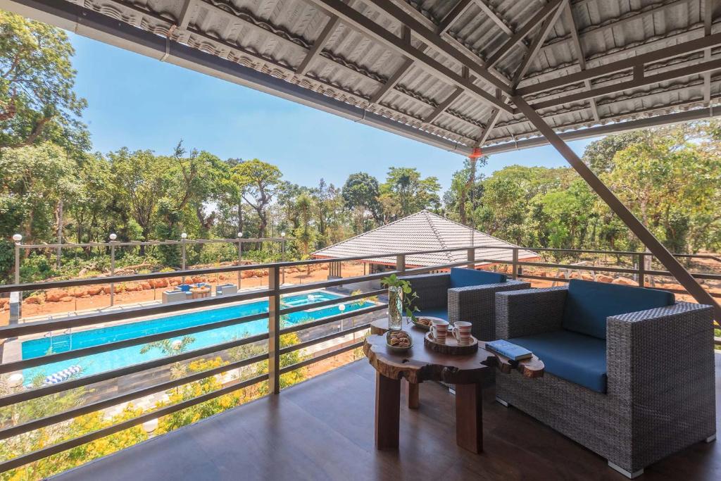 1. 할리가투의 빌라..