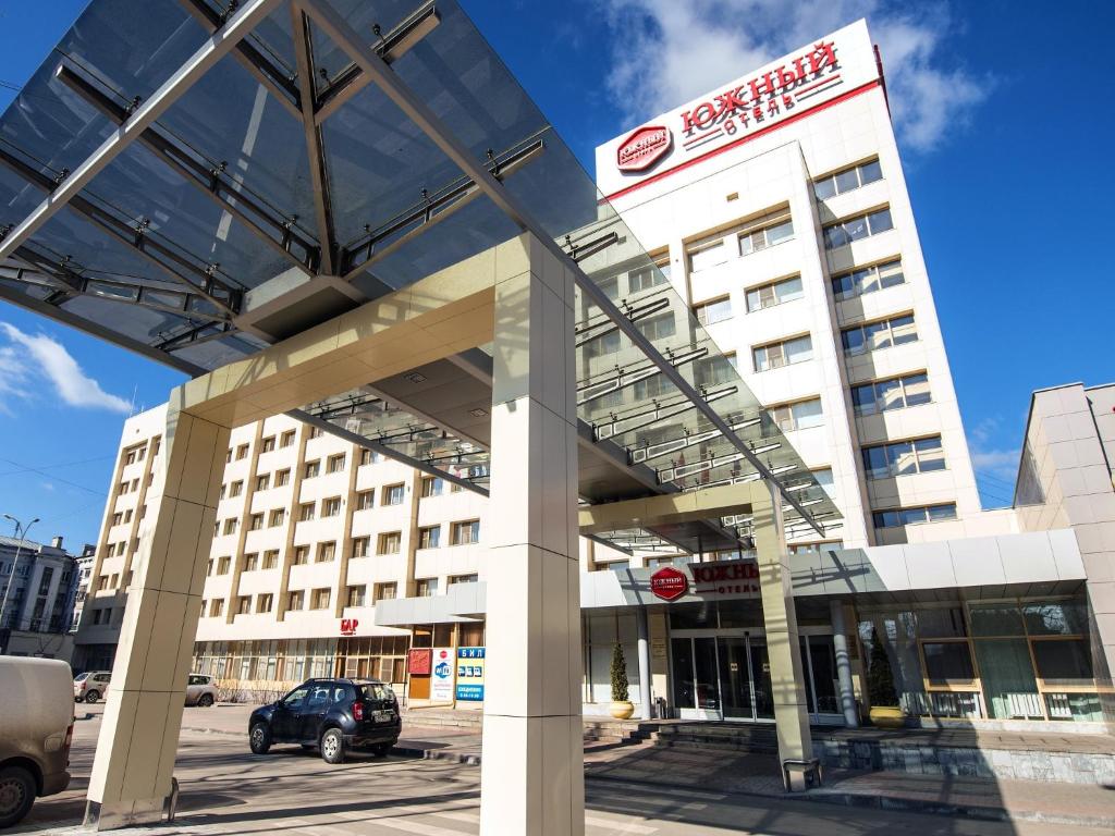 Yuzhny Hotel photo