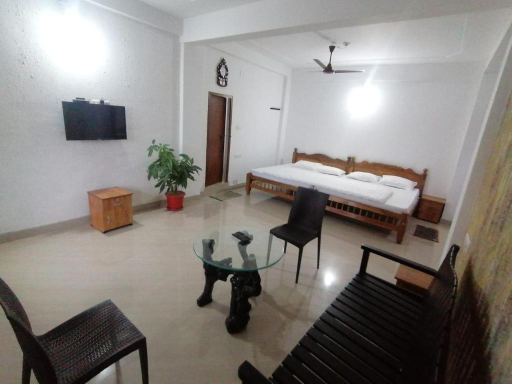 Tapovan Farm House photo