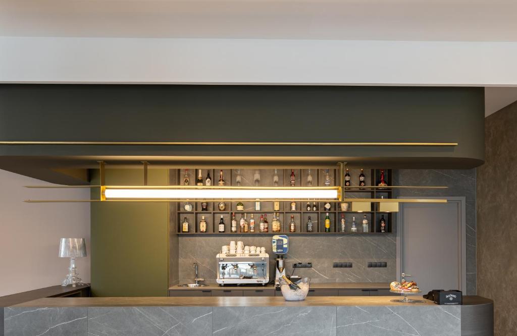 Bar/lounge