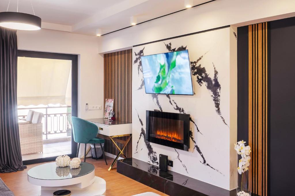 EcoStay - Infinity business class 2BDR apartment by the sea in Alimos, Atény