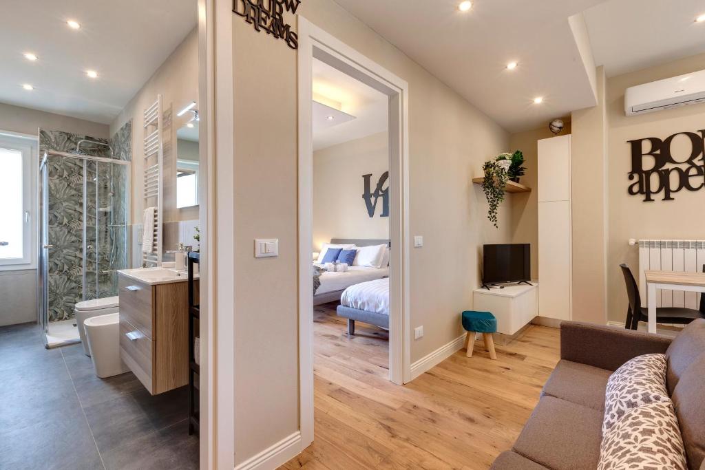Khione Apartment by Mamo Florence - 2
