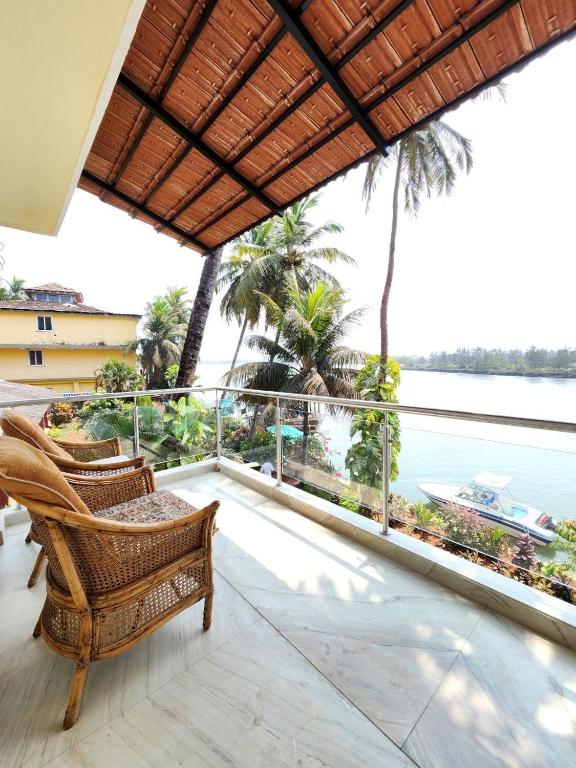Villa 17 Luisa by the Sea photo