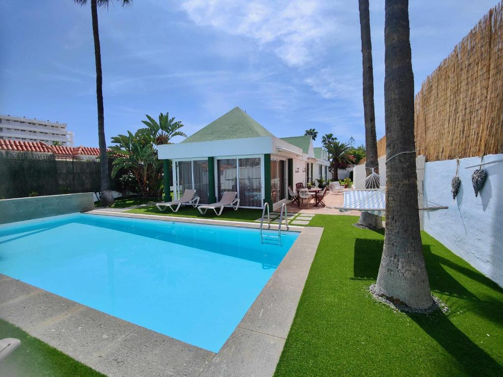 Villa Nuria, con piscina privada - 1