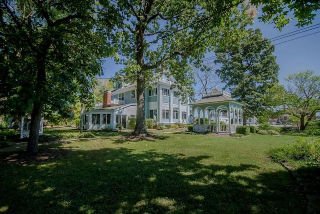 THE DICKEY HOUSE BED & BREAKFAST photo