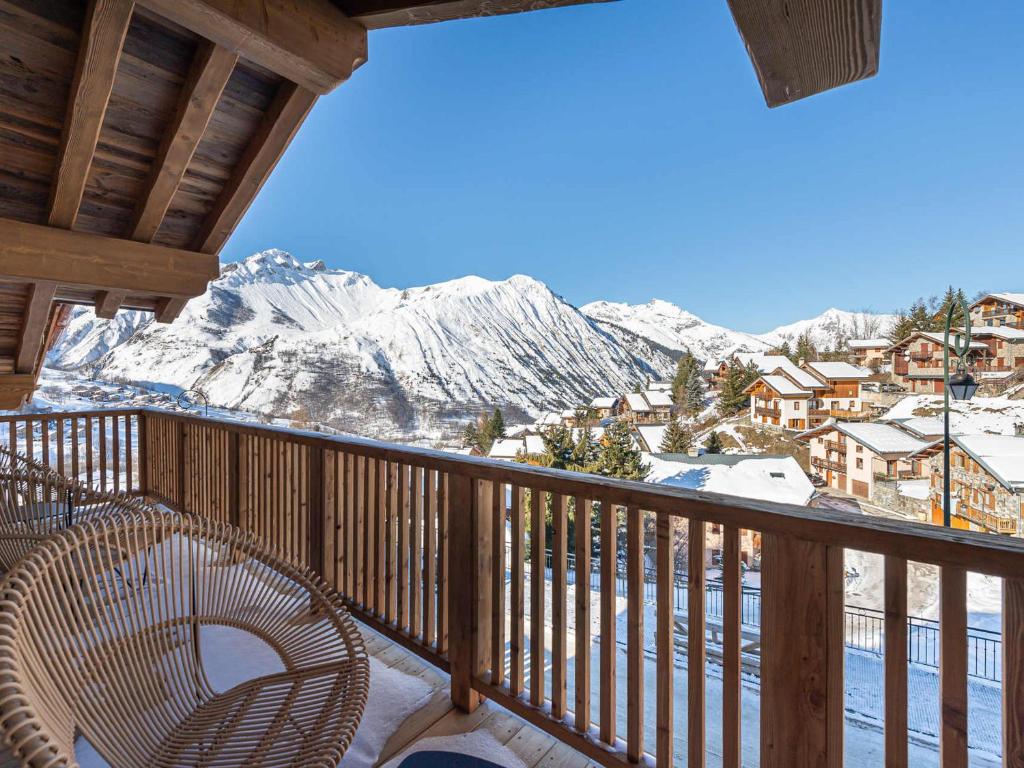Chalet de luxe neuf avec piscine, jacuzzi, sauna et cinéma à Saint-Martin de Belleville - 3