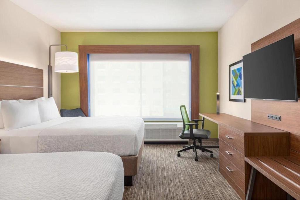 Holiday Inn Express And Suites Austin North Pflugerville photo