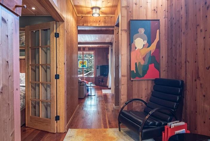 The Sonoma Treehouse Home photo