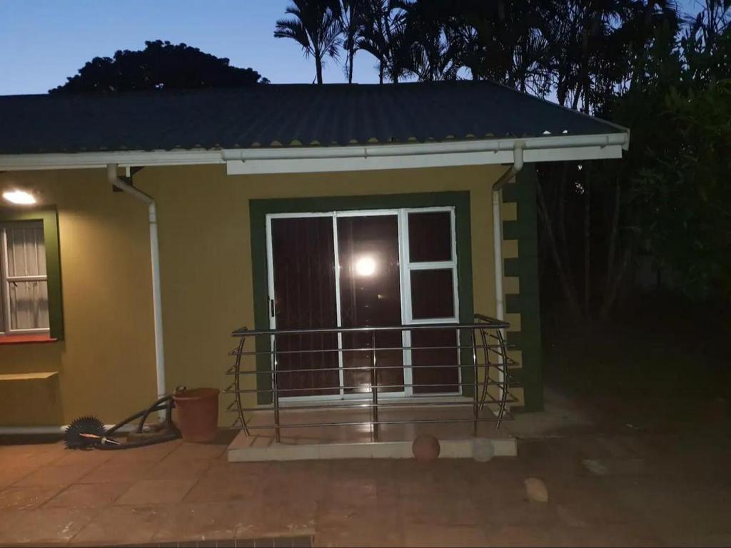 Edwaleni Guest Lodge photo