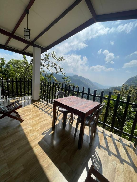 Divine View Homestay photo