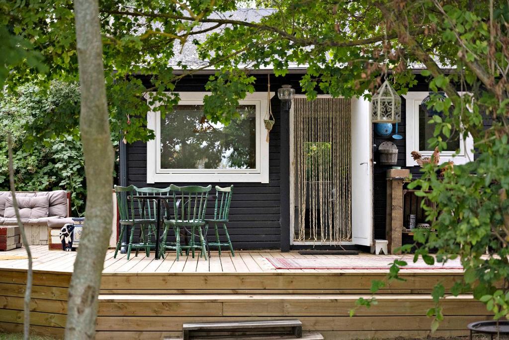 Charming House With Big Private Terrace, Allinge